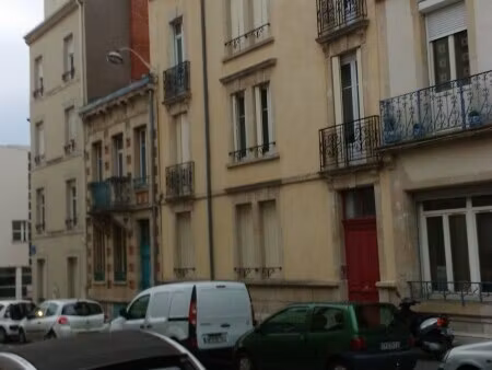 location appartement 2 pièces 38m² nancy 54000