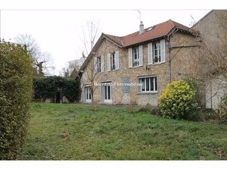 maison de luxe de 5 pièces en location à vaucresson  île-de-france