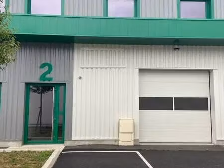 location local d’activités mions 69780 154m²