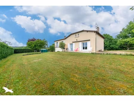vente maison 7 pièces 109 m² à blanquefort-sur-briolance (47500)  259 000 €
