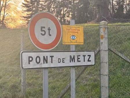 achat terrain 1 070m² pont de metz 80480