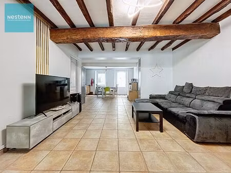 a vendre maison de village de 93m² habitables   trois chambres  terrasse sur la commune de