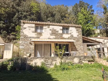corbières vertes domaine avec habitation + 2 dépendances 20 699 m2 de terrain et de bois