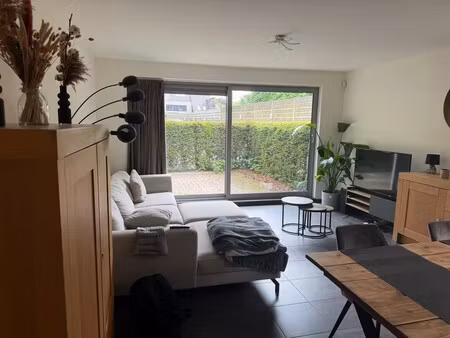 gelijkvloers appartement met terras