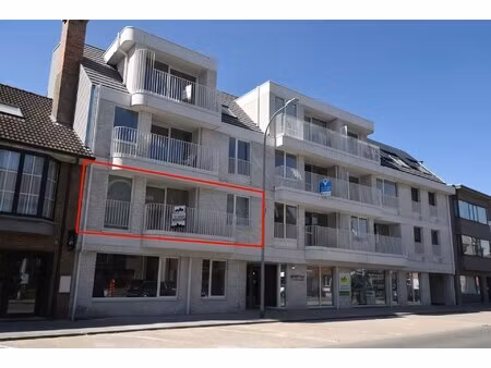 twee slaapkamer appartement in het hartje van stekene