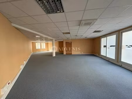 location bureaux 286 m²