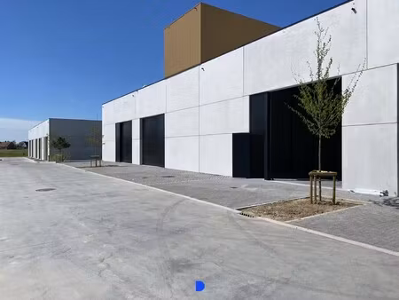nieuwbouw kmo-unit op toplocatie.