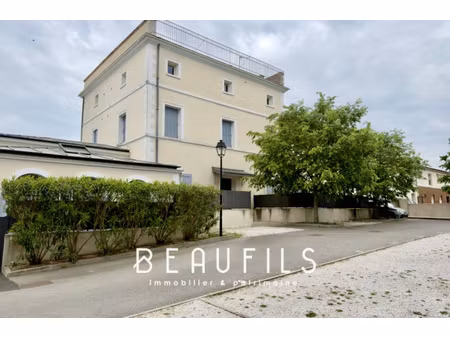 lattes - t2 meublé en duplex