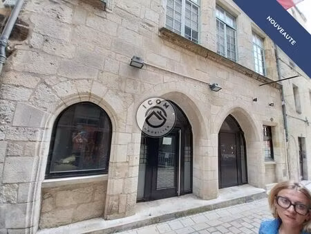 immeuble de caractère au cœur du vieux périgueux