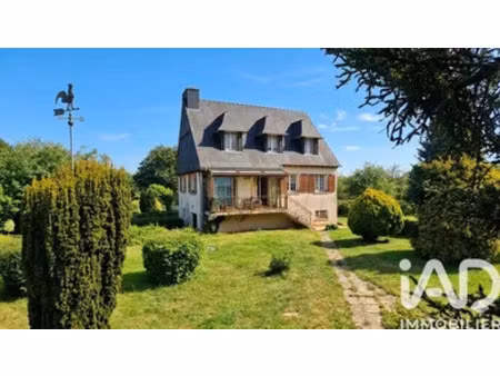 maison à illifaut (22230)
