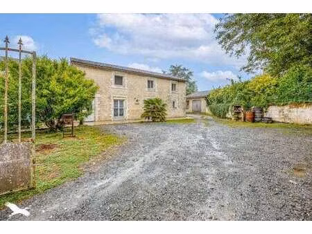 vente longère et corps de ferme à villiers-sur-chizé (79170) : à vendre / 206m² villiers-s