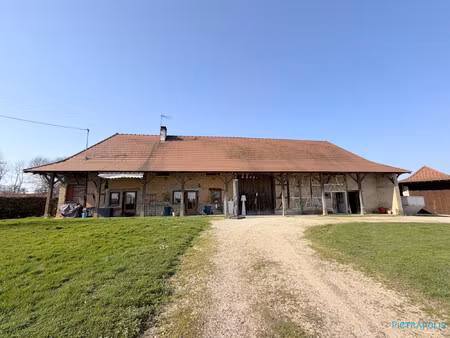 ferme bressane - 2 hectares - secteur louhans