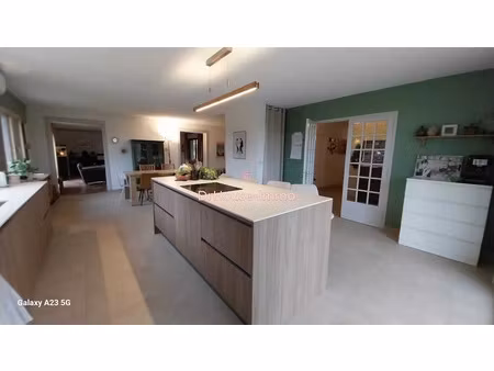 vente maison 6 pièces 200 m² à escamps (46230)  297 000 €