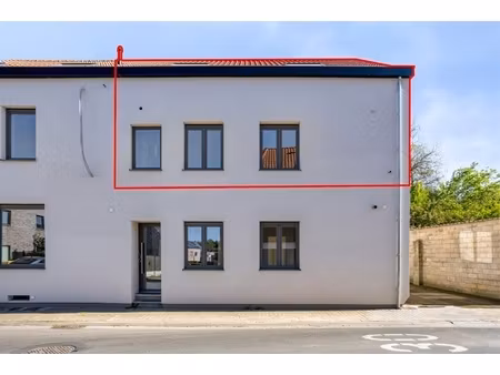 appartement te koop in hoegaarden met 3 slaapkamers