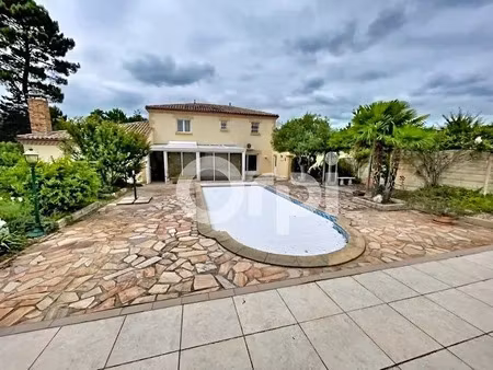 vente maison 5 pièces 228 m² à marsac-sur-l'isle (24430)  381 600 €