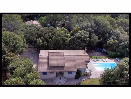 vente maison 5 pièces 165m2 mus 30121 - 535000 € - surface privée