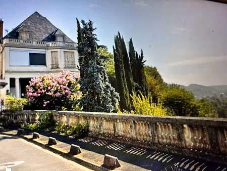 vente maison 8 pièces 212 m² à perigueux (24000)  380 000 €