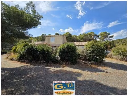 villa - 203m ²