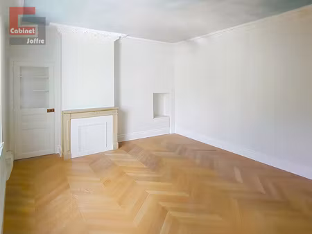 location appartement 4 pièces 90m² fontainebleau 77300