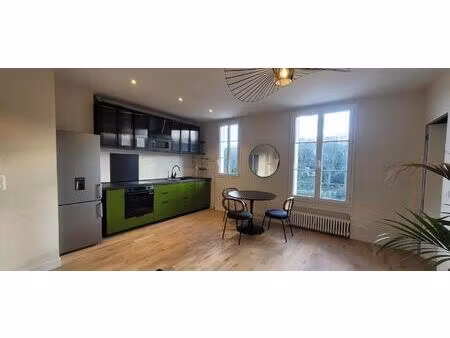 location appartement 2 pièces meublé 46m² issy les moulineaux 92130