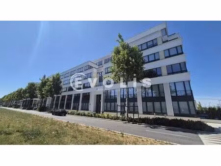 location bureaux 89 m² à 267 m²