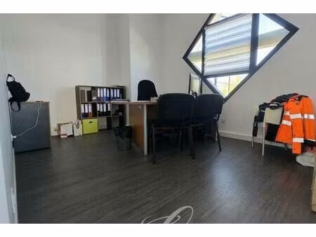 location - bureaux 131.44 m2 le mans