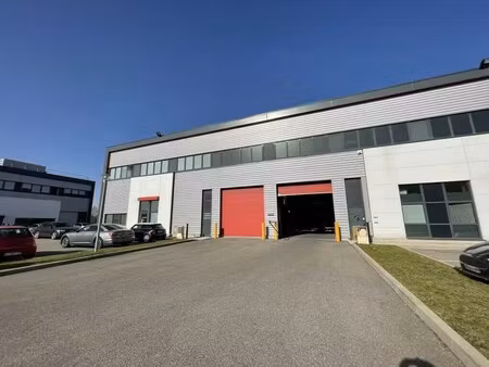 location local d’activités meyzieu 69330 403m² à 1940m²