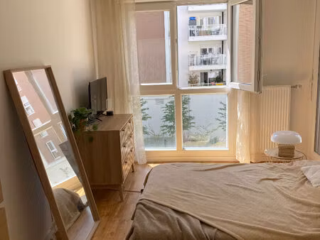 location appartement 3 pièces  53.50m²  romainville