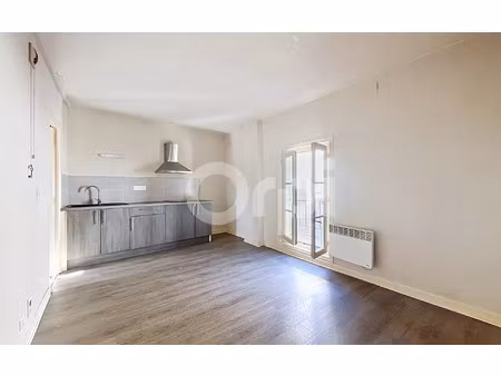 location appartement  20.74 m² t-1 à brive-la-gaillarde  360 €