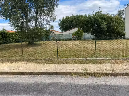 vente terrain 577 m² madirac (33670)