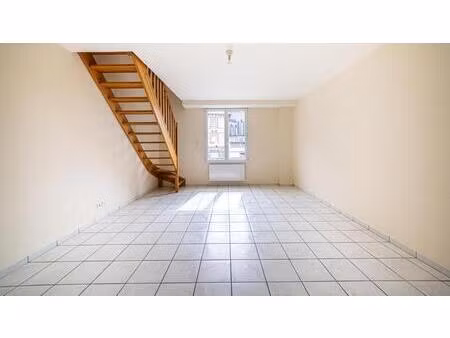 location appartement 3 pièces 54m² nantes 44300