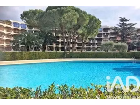 appartement à mandelieu-la-napoule (06210)