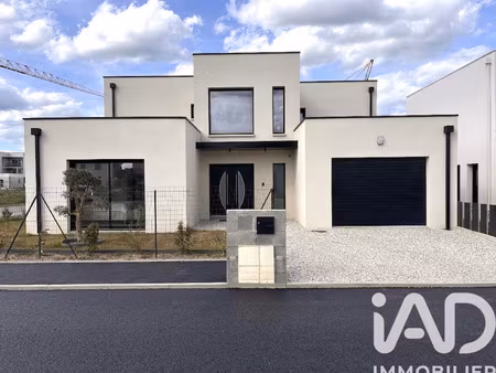 vente maison à brain-sur-l'authion (49800) : à vendre / 163m² brain-sur-l'authion