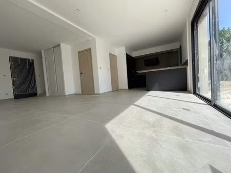 maison f4