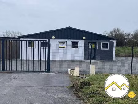 vente bureaux et commerces à riaillé (44440) : à vendre / 200m² riaillé