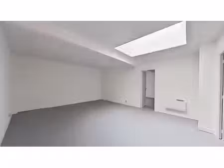 location locaux professionnels 0 pièces 90 m² à dreux (28100)  980 €