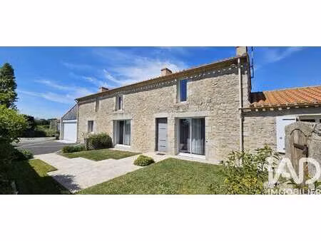 vente maison aux lucs-sur-boulogne (85170) : à vendre / 160m² les lucs-sur-boulogne