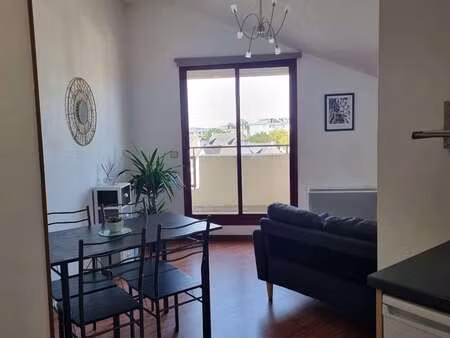 location appartement 2 pièces meublé à quimper (29000) : à louer 2 pièces meublé / 34m² qu