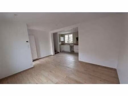 location maison à vitré (35500) : à louer / vitré