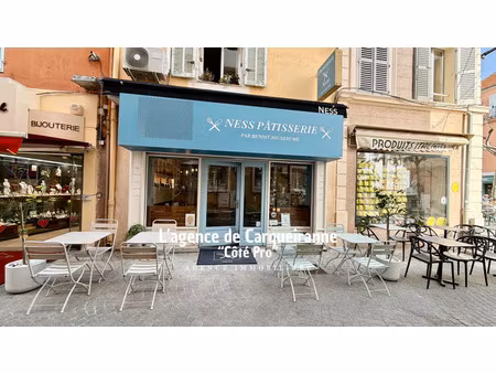 vente local commercial 4 pièces 75m2 bandol 83150 - 247500 € - surface privée