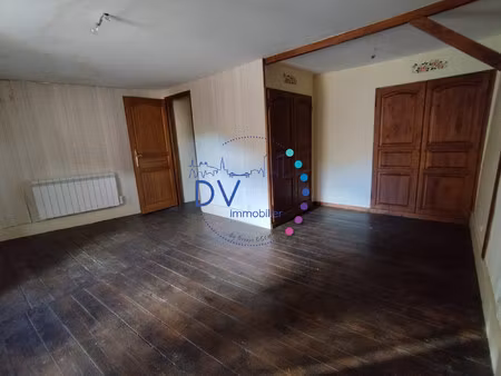 maison de village au coeur de cublize