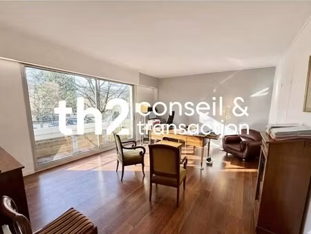 location bureaux 90 m²