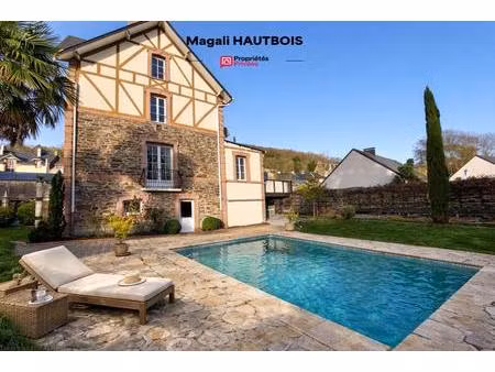 villa saint jean le thomas 10 pièce(s) 220 m2