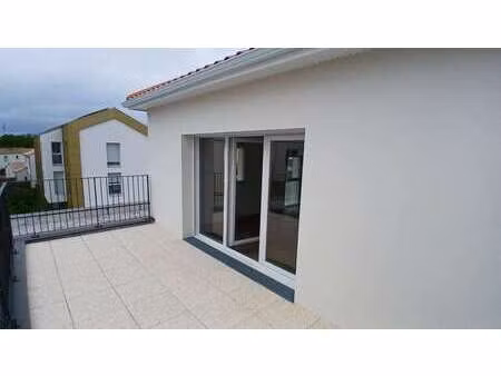 location appartement 2 pièces à la chevrolière (44118) : à louer 2 pièces / 67m² la chevro