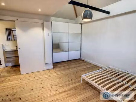 superbe chambre/studio idéalement située