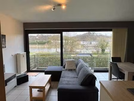 appartement 1 ch. avec vue sur la meuse à andenne