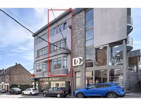 triplex idéalement sis dans le centre de beauraing