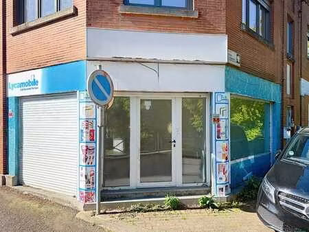 commerce de 70 m² à louer - libre directement