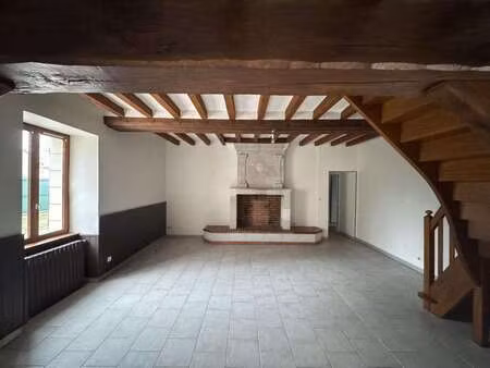 location maison aux bois-d'anjou (49250) : à louer / 138m² les bois-d'anjou