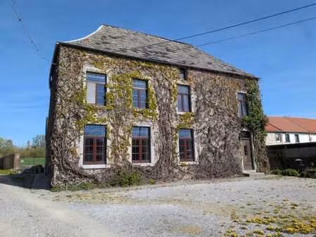 immeuble à rénover avec multiples possibilités à saint-aubin
